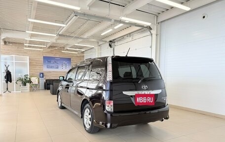 Toyota ISis I, 2012 год, 1 299 000 рублей, 4 фотография