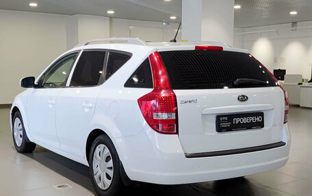 KIA cee'd I рестайлинг, 2011 год, 410 000 рублей, 7 фотография