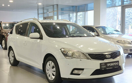 KIA cee'd I рестайлинг, 2011 год, 410 000 рублей, 3 фотография