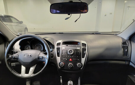 KIA cee'd I рестайлинг, 2011 год, 410 000 рублей, 14 фотография