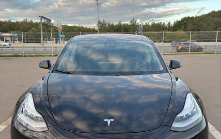Tesla Model 3 I, 2018 год, 3 200 000 рублей, 28 фотография