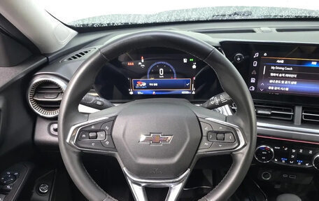Chevrolet Trax, 2023 год, 2 200 000 рублей, 19 фотография