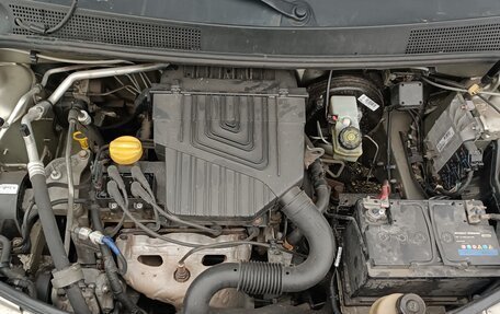 Renault Logan II, 2014 год, 570 000 рублей, 3 фотография