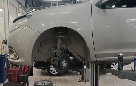 Renault Logan II, 2014 год, 570 000 рублей, 17 фотография