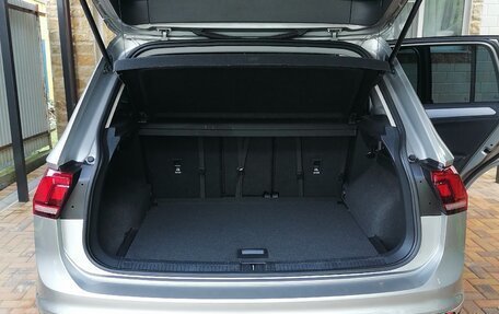 Volkswagen Tiguan II, 2021 год, 3 136 000 рублей, 12 фотография