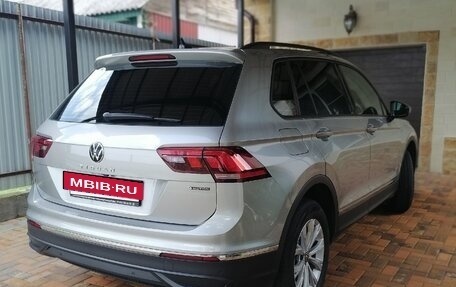 Volkswagen Tiguan II, 2021 год, 3 136 000 рублей, 7 фотография