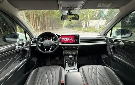 Volkswagen Tiguan II, 2023 год, 2 401 864 рублей, 10 фотография