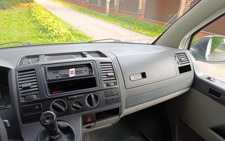 Volkswagen Transporter T5 рестайлинг, 2010 год, 1 200 000 рублей, 24 фотография