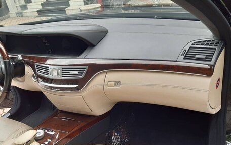 Mercedes-Benz S-Класс, 2013 год, 2 800 000 рублей, 10 фотография