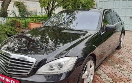 Mercedes-Benz S-Класс, 2013 год, 2 800 000 рублей, 5 фотография