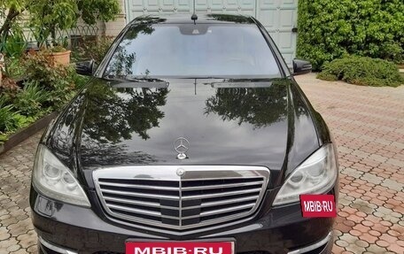 Mercedes-Benz S-Класс, 2013 год, 2 800 000 рублей, 4 фотография