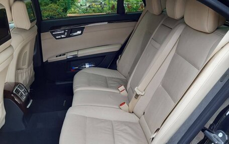 Mercedes-Benz S-Класс, 2013 год, 2 800 000 рублей, 15 фотография