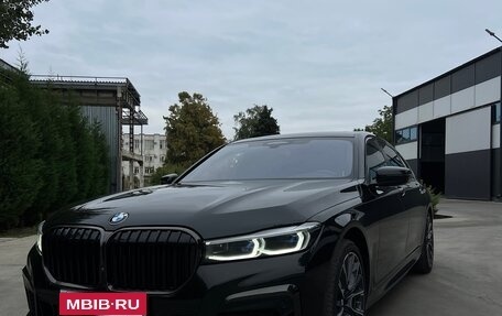 BMW 7 серия, 2019 год, 8 540 000 рублей, 2 фотография