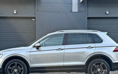Volkswagen Tiguan II, 2020 год, 2 450 000 рублей, 2 фотография