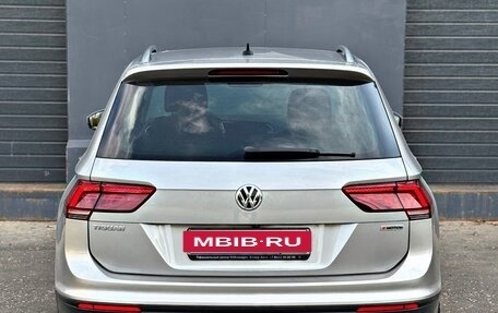 Volkswagen Tiguan II, 2020 год, 2 450 000 рублей, 4 фотография