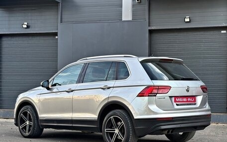 Volkswagen Tiguan II, 2020 год, 2 450 000 рублей, 3 фотография