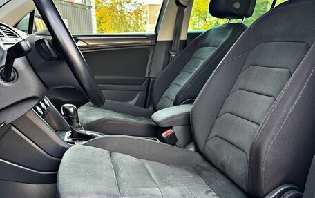 Volkswagen Tiguan II, 2020 год, 2 450 000 рублей, 10 фотография