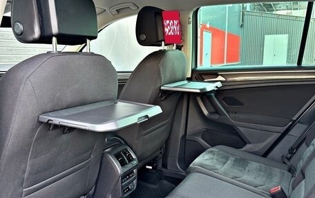 Volkswagen Tiguan II, 2020 год, 2 450 000 рублей, 11 фотография