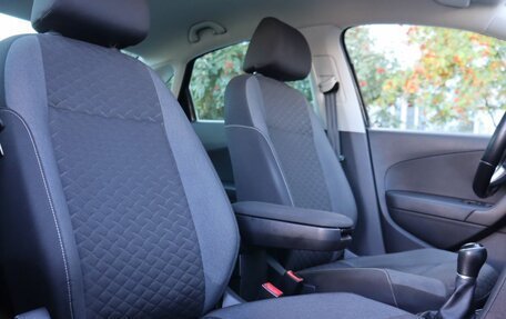 Volkswagen Polo VI (EU Market), 2018 год, 1 250 000 рублей, 11 фотография