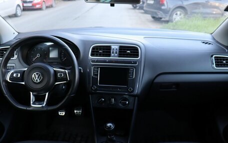 Volkswagen Polo VI (EU Market), 2018 год, 1 250 000 рублей, 13 фотография