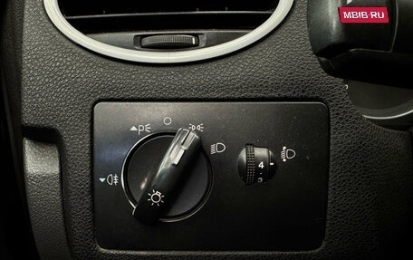Ford Focus II рестайлинг, 2007 год, 359 000 рублей, 17 фотография