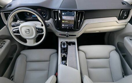 Volvo XC60 II, 2021 год, 4 250 000 рублей, 9 фотография