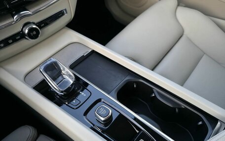 Volvo XC60 II, 2021 год, 4 250 000 рублей, 19 фотография