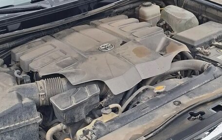 Toyota Land Cruiser 200, 2012 год, 2 393 000 рублей, 3 фотография