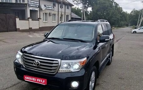 Toyota Land Cruiser 200, 2012 год, 2 393 000 рублей, 11 фотография