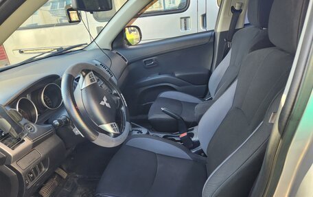 Mitsubishi Outlander III рестайлинг 3, 2011 год, 1 100 000 рублей, 9 фотография