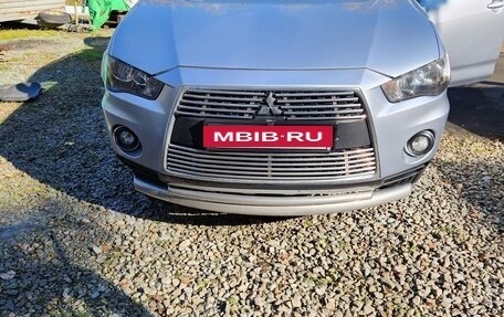 Mitsubishi Outlander III рестайлинг 3, 2011 год, 1 100 000 рублей, 2 фотография