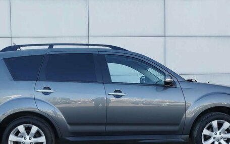Mitsubishi Outlander III рестайлинг 3, 2011 год, 1 200 000 рублей, 4 фотография