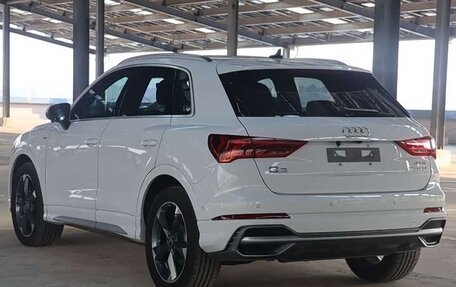 Audi Q3, 2023 год, 2 250 000 рублей, 7 фотография