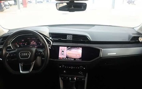 Audi Q3, 2023 год, 2 250 000 рублей, 9 фотография