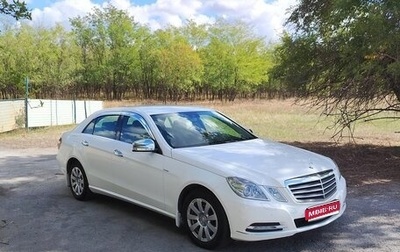 Mercedes-Benz E-Класс, 2012 год, 2 500 000 рублей, 1 фотография
