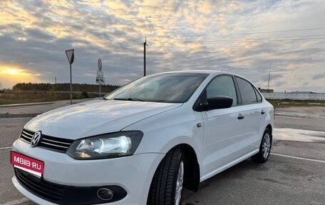 Volkswagen Polo VI (EU Market), 2014 год, 650 000 рублей, 1 фотография
