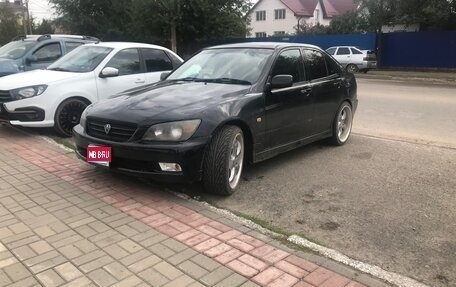 Toyota Altezza, 1999 год, 800 000 рублей, 1 фотография