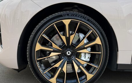 BMW iX, 2022 год, 13 300 000 рублей, 4 фотография