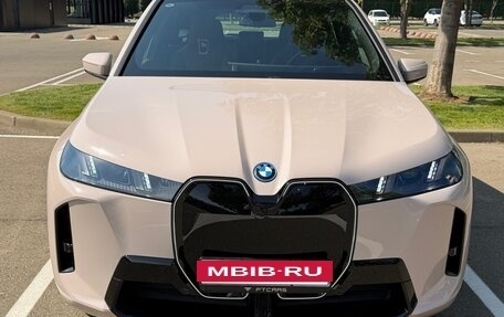 BMW iX, 2022 год, 13 300 000 рублей, 11 фотография