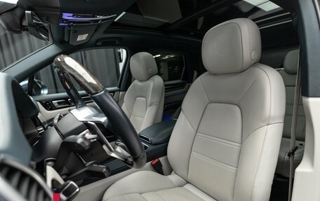 Porsche Cayenne III, 2019 год, 6 990 000 рублей, 11 фотография