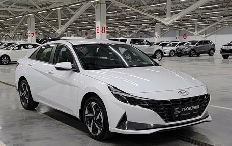 Hyundai Elantra, 2022 год, 2 350 000 рублей, 3 фотография