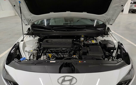 Hyundai Elantra, 2022 год, 2 350 000 рублей, 11 фотография
