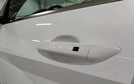 Hyundai Elantra, 2022 год, 2 350 000 рублей, 28 фотография