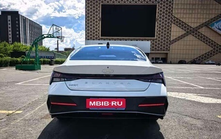 Hyundai Elantra, 2023 год, 1 205 000 рублей, 5 фотография