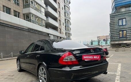 Mercedes-Benz E-Класс, 2009 год, 1 100 000 рублей, 2 фотография