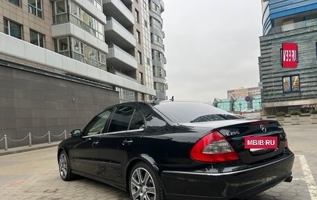 Mercedes-Benz E-Класс, 2009 год, 1 100 000 рублей, 3 фотография