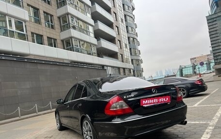 Mercedes-Benz E-Класс, 2009 год, 1 100 000 рублей, 6 фотография