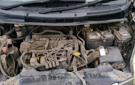 Toyota Ractis I, 2006 год, 550 000 рублей, 19 фотография