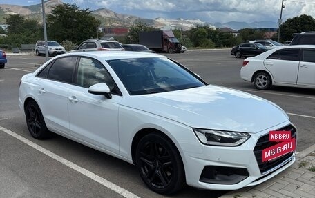 Audi A4, 2020 год, 2 999 999 рублей, 3 фотография