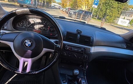 BMW 3 серия, 2002 год, 550 000 рублей, 24 фотография